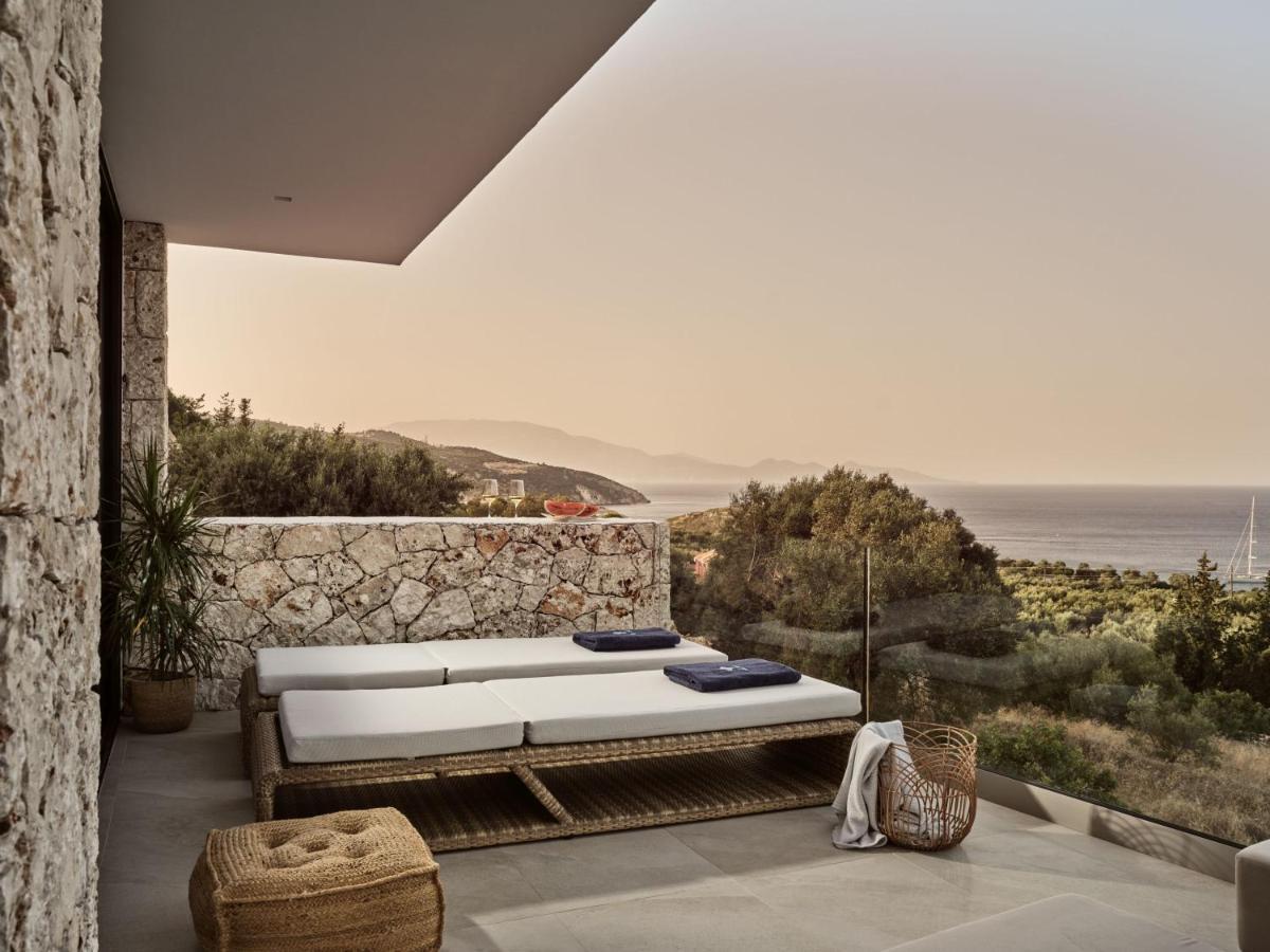 The Sall Suites Complex B - Iconic Sea Views, By Zantewize アギオス・ニコラオス エクステリア 写真
