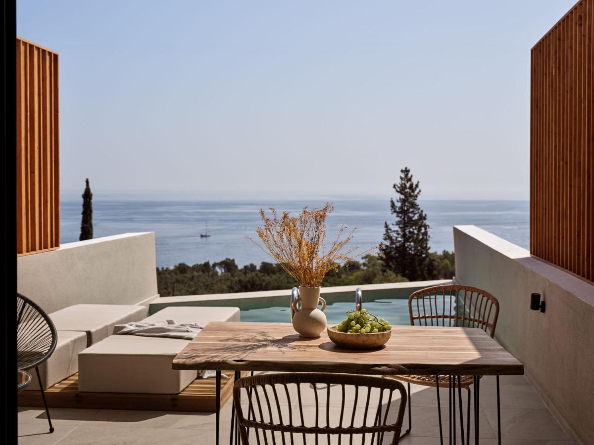 The Sall Suites Complex B - Iconic Sea Views, By Zantewize アギオス・ニコラオス エクステリア 写真